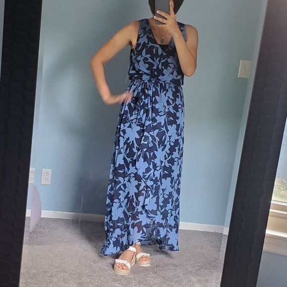 SL New York fashion ruffle dress - Picture 3 of 9